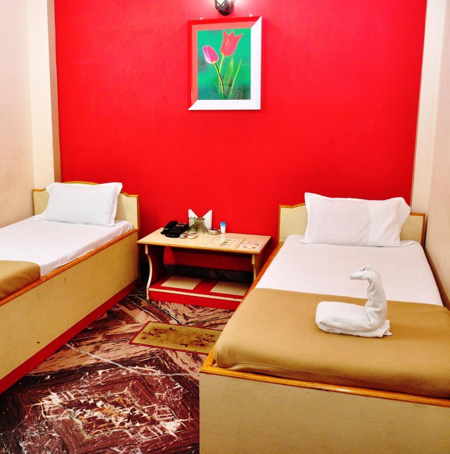 Aastha Hotell Rourkela Exteriör bild